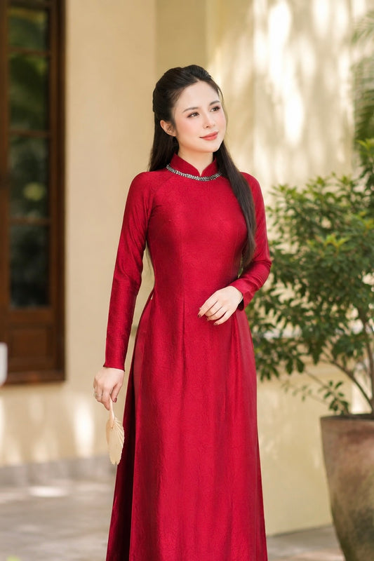 Traditional Indo Silk Ao Dai - Red with Crystal collar