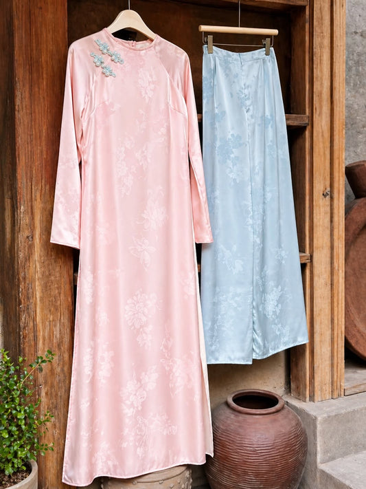 Traditional Silk Ao Dai Set with Contrast Pants – Soft Pastel Pink & Light Blue