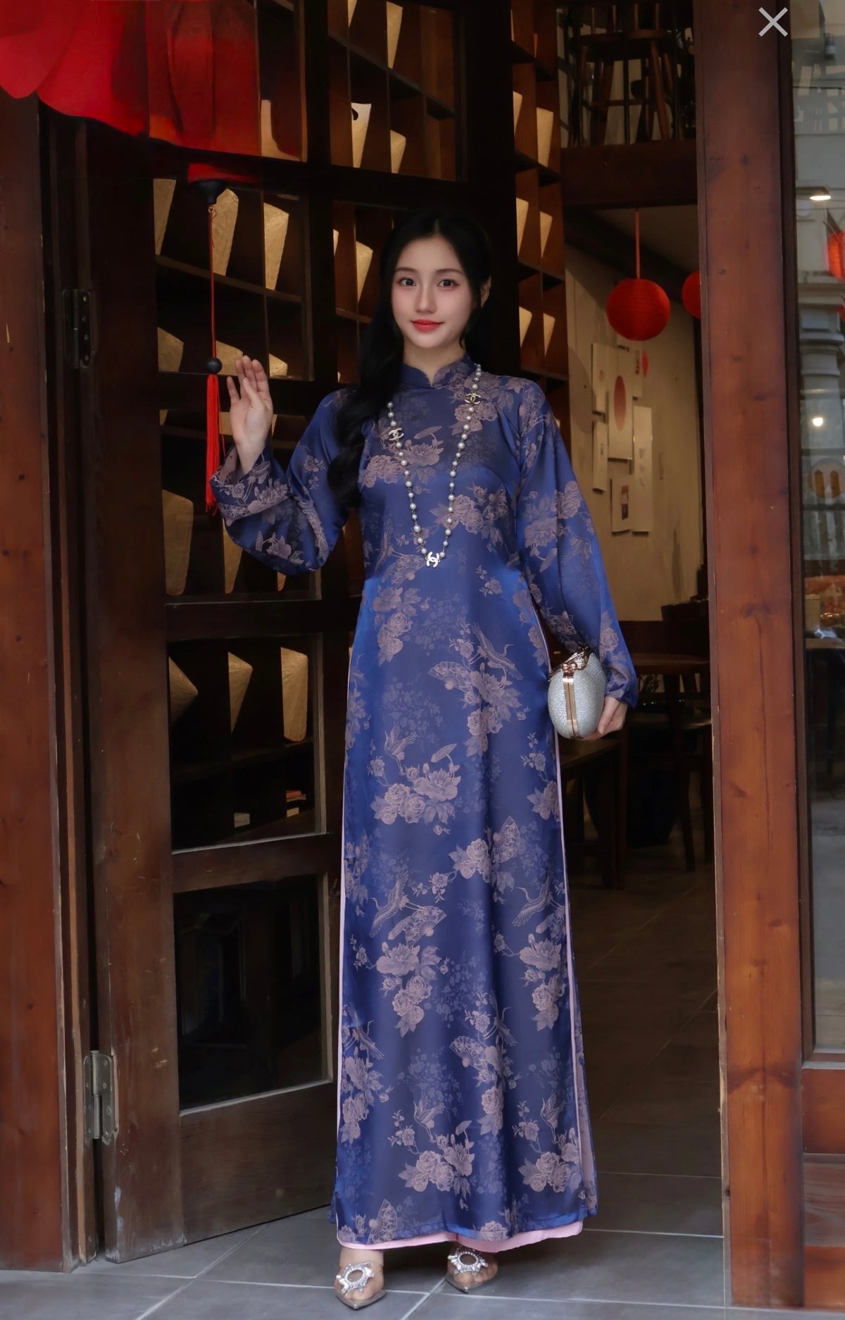 Modern Brocade Silk Áo Dài - Navy Blue