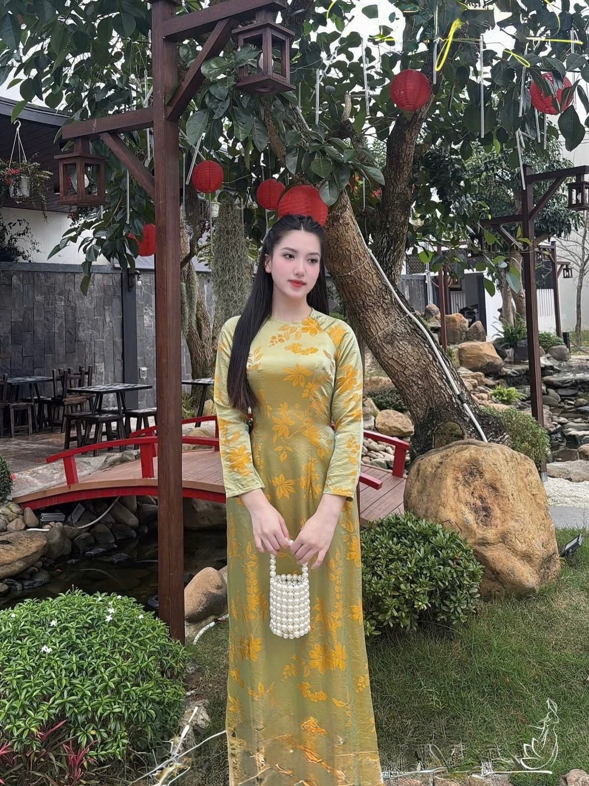 Traditional Hà Nam Silk Ao Dai Set – Antique Bronze
