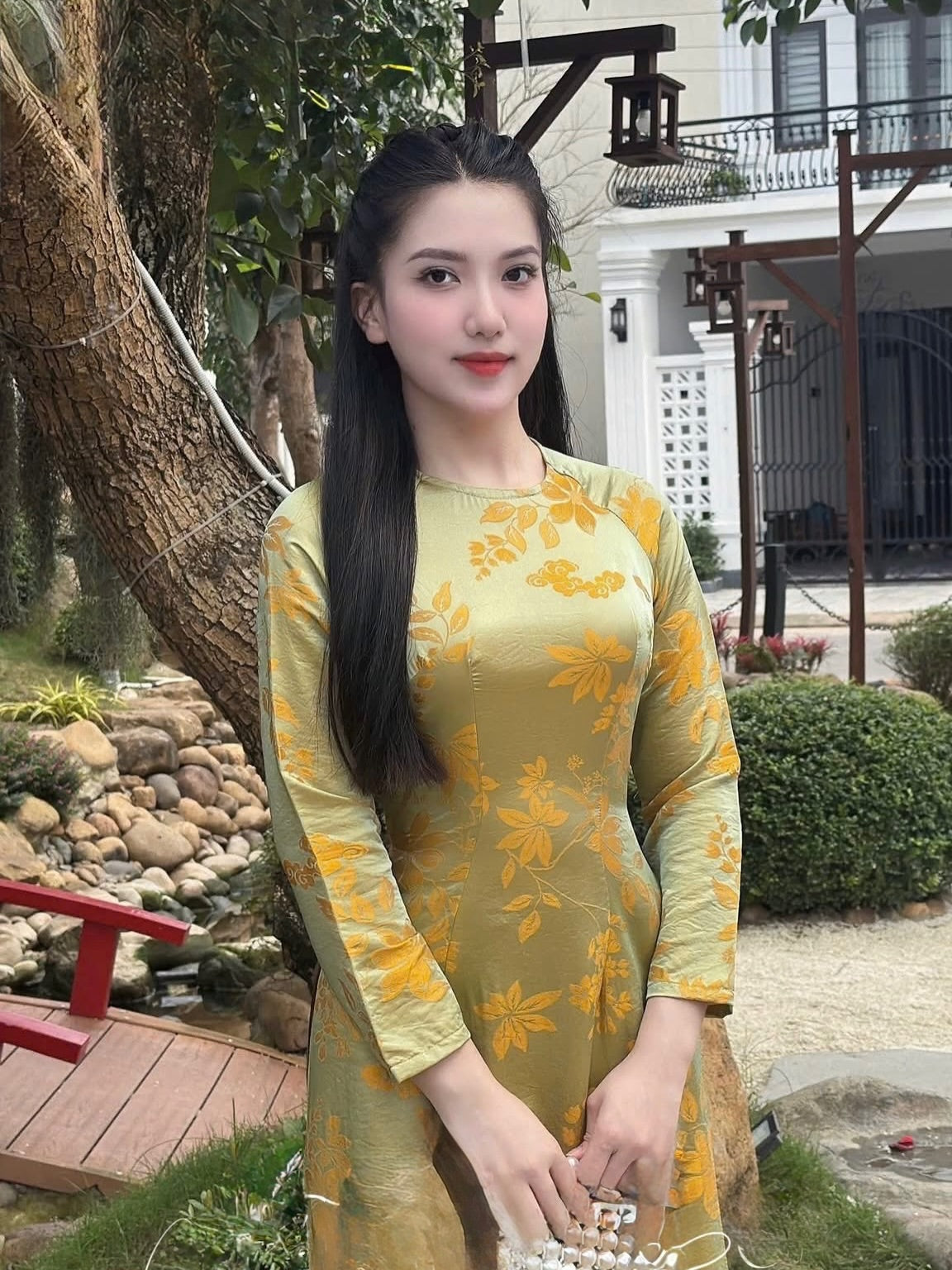 Traditional Hà Nam Silk Ao Dai Set – Antique Bronze