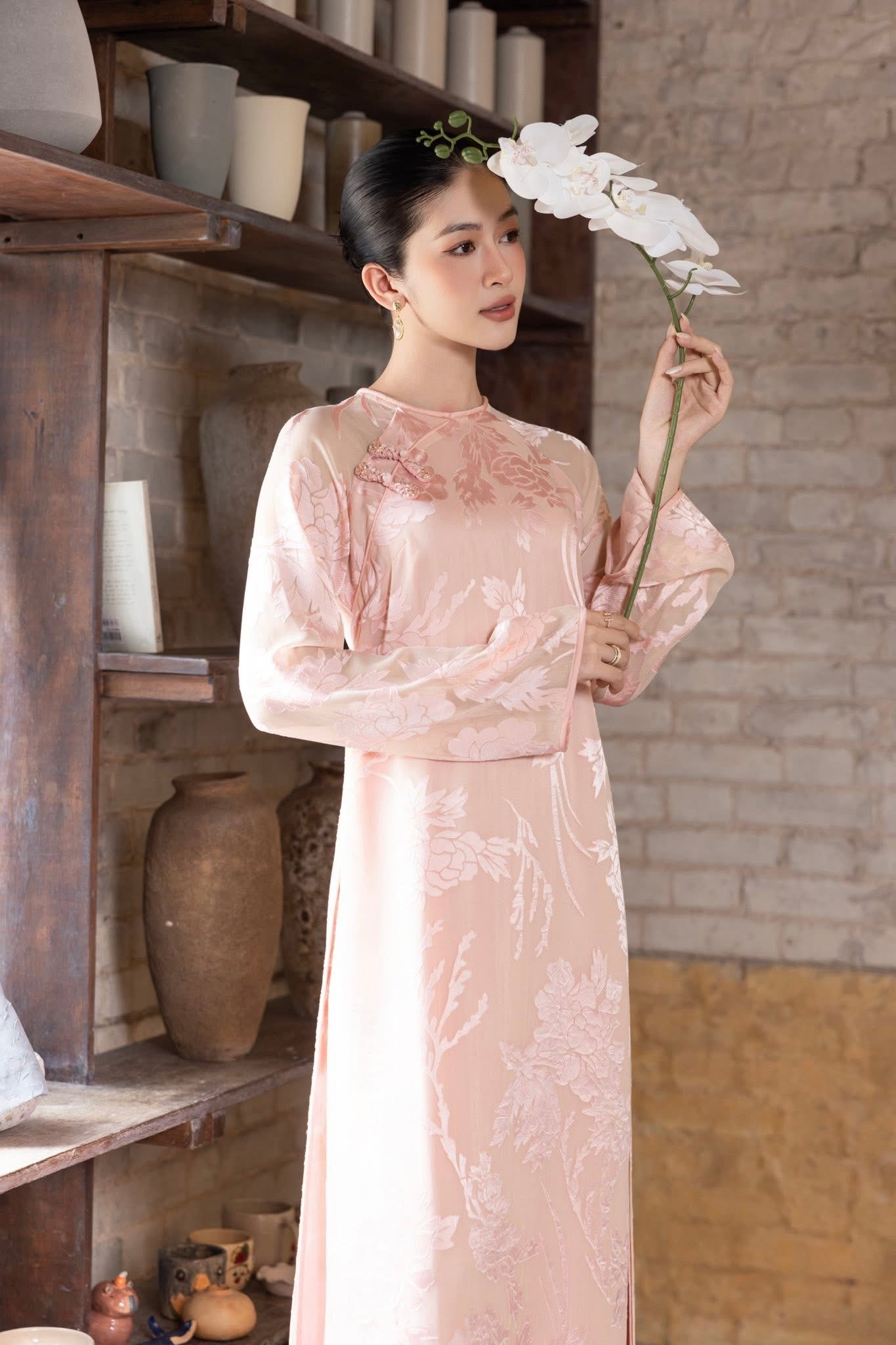 Modern Pressed Silk Áo Dài – Soft Pink