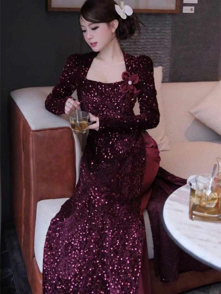 Sequin Embellished Formal Ao Dai Set – Metallic Silver