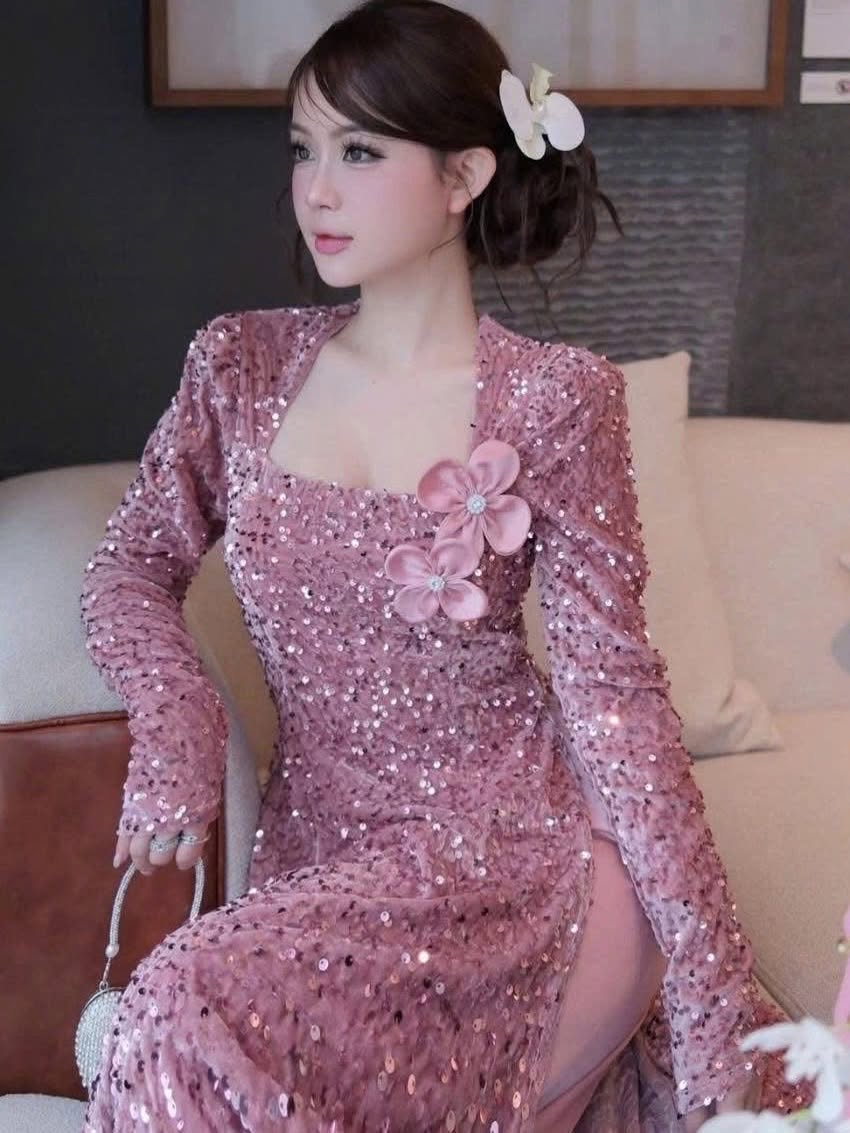 Sequin Embellished Formal Ao Dai Set – Metallic Silver