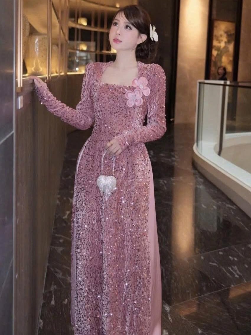 Sequin Embellished Formal Ao Dai Set – Metallic Silver