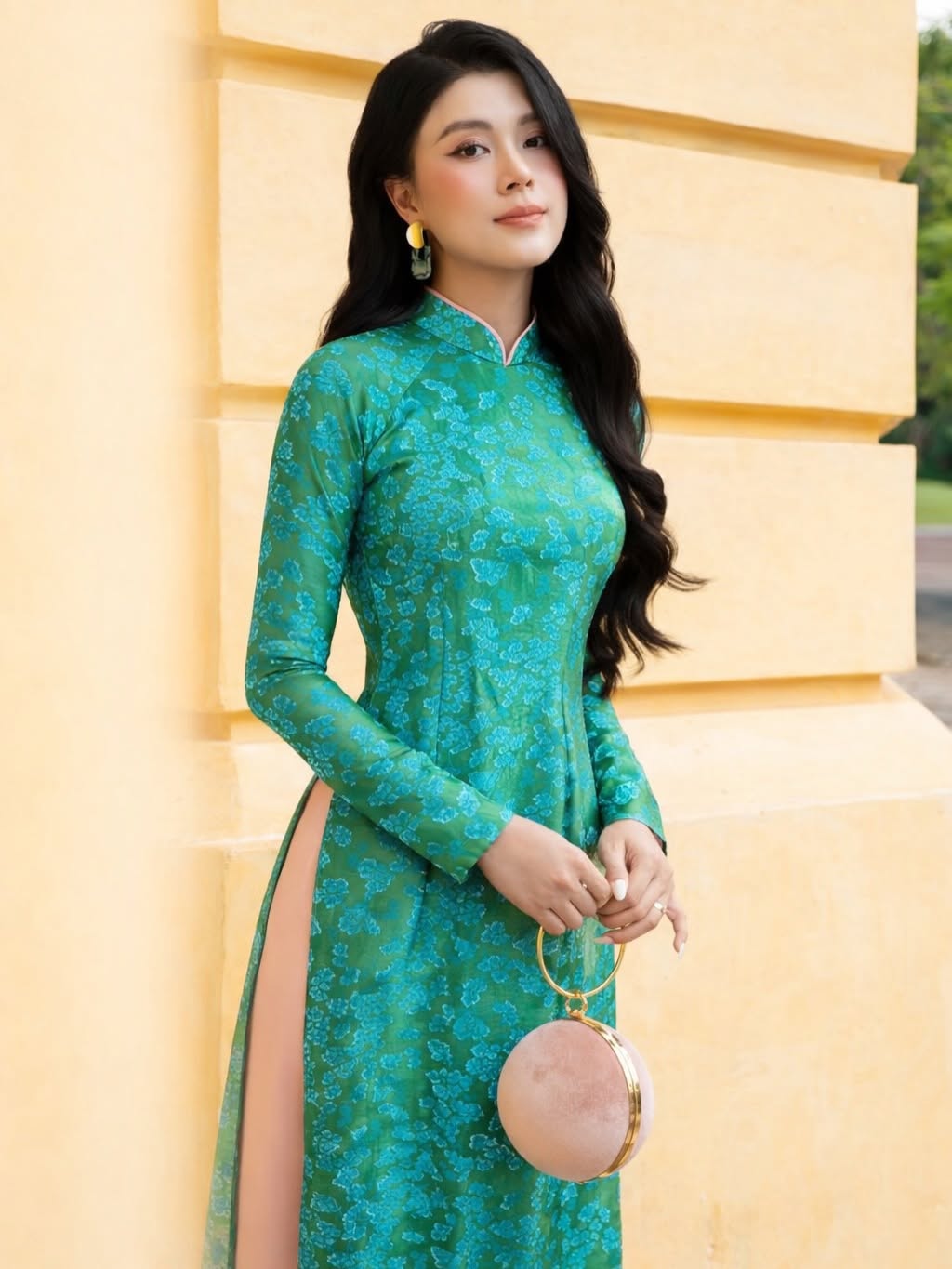 Embossed Floral Silk Ao Dai Set – Royal Blue