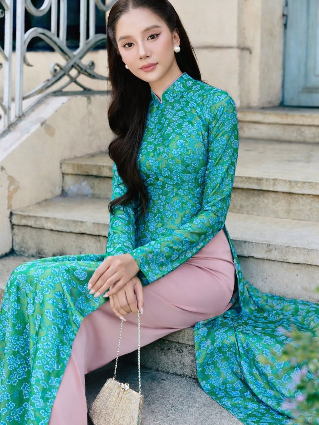 Embossed Floral Silk Ao Dai Set – Royal Blue