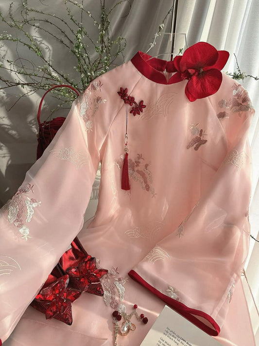 Hand-Embroidered Silk Ao Dai Set – Soft Blush Pink