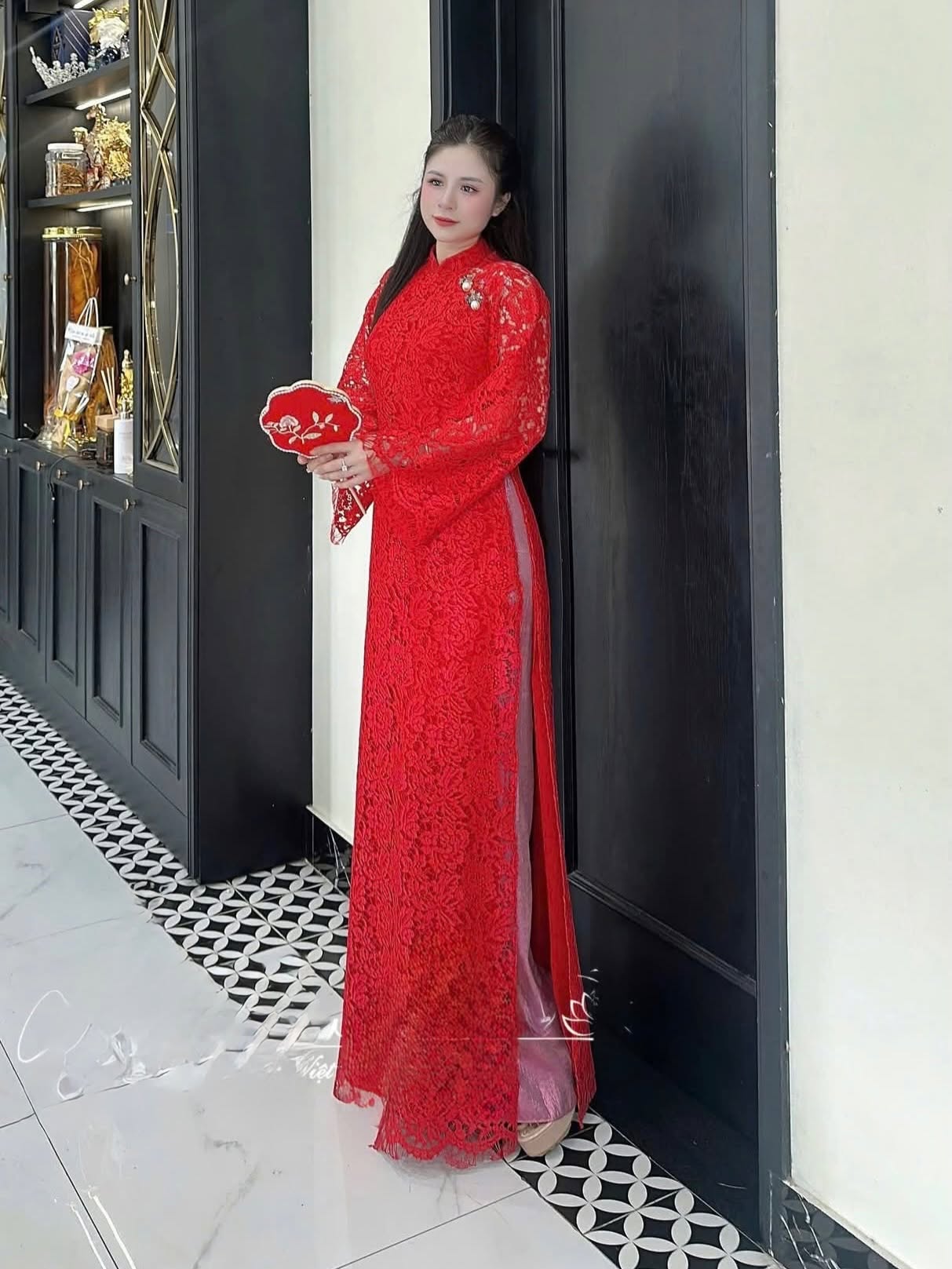 Lace Ao Dai Set with Shimmering Pants – Crimson Red & Pink