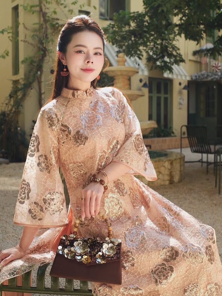 Sequin Lace Formal Ao Dai Set – Metallic Gold