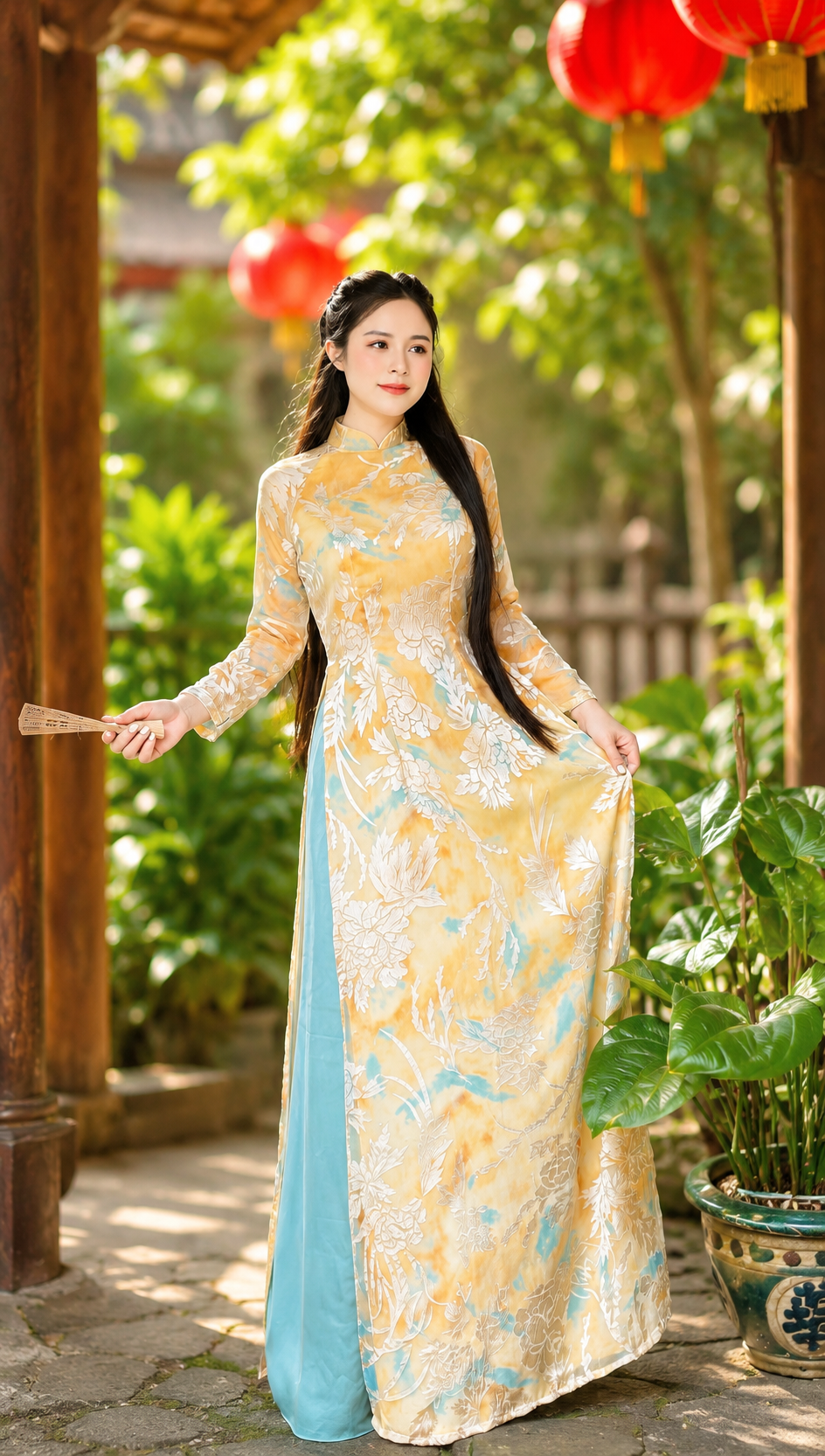 Traditionnal Pressed Silk Áo Dài Yellow