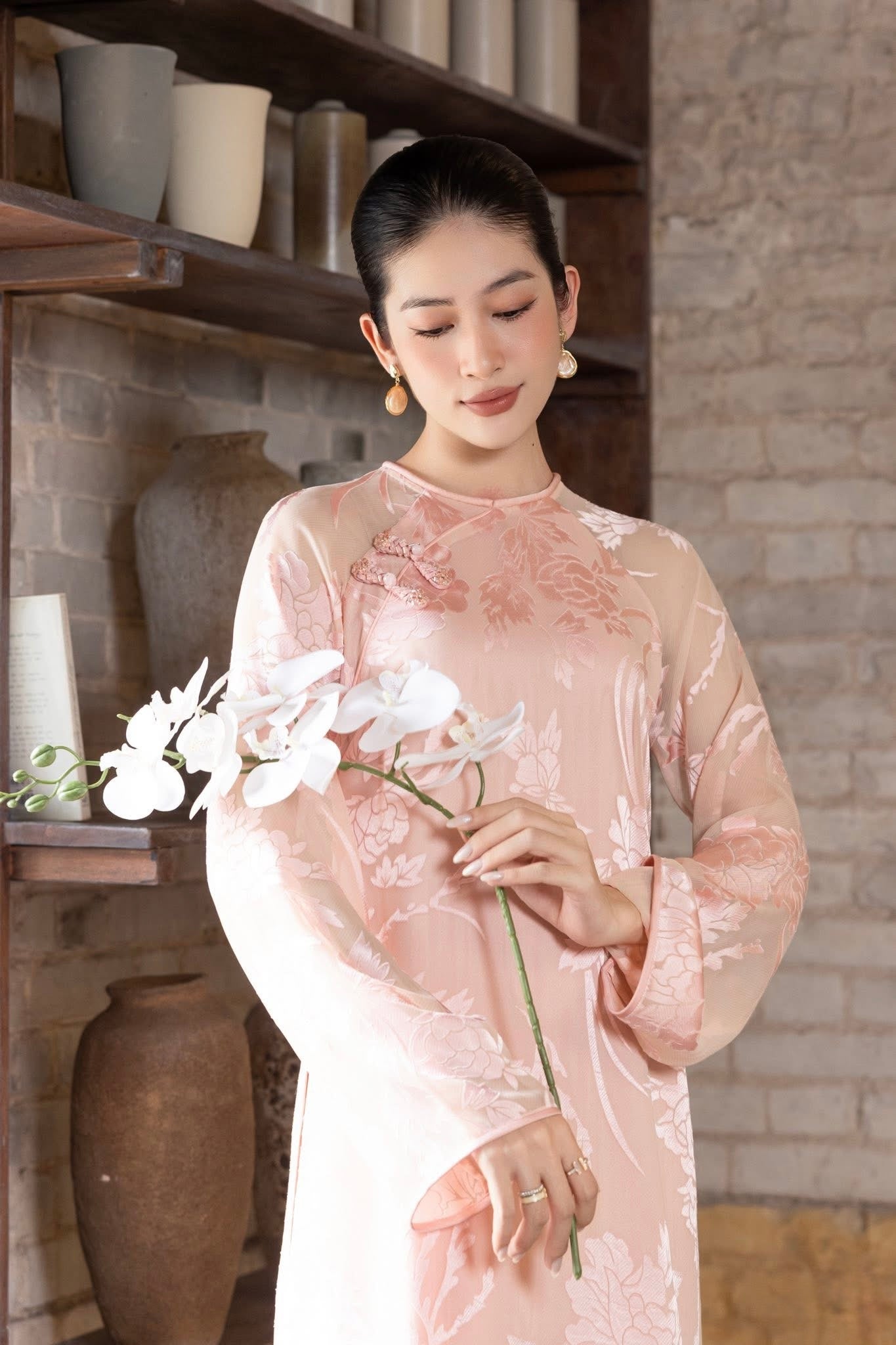 Modern Pressed Silk Áo Dài – Soft Pink